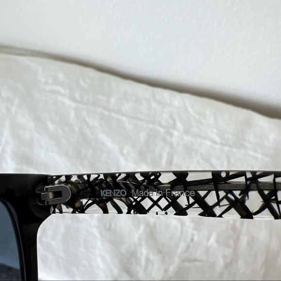 Kenzo Black Frame Glasses KZ3211 03 - Picture 6 of 9